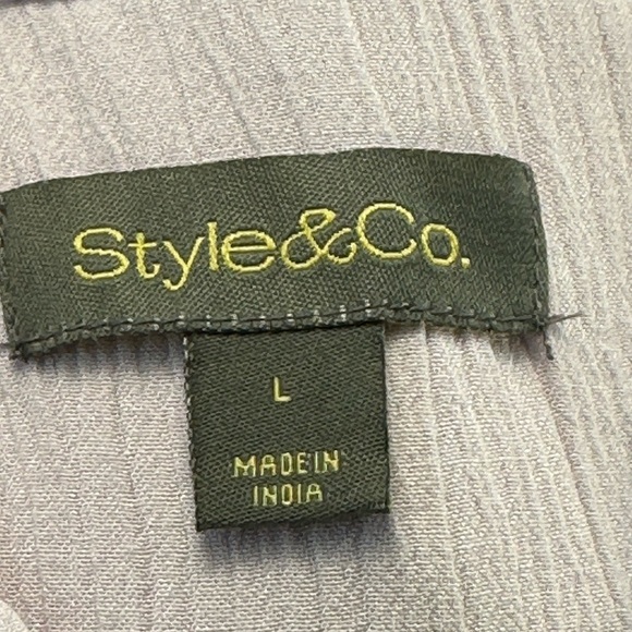 Style & Co Short Sleeve Button Down Blouse - Purple - size Large - Picture 5 of 8